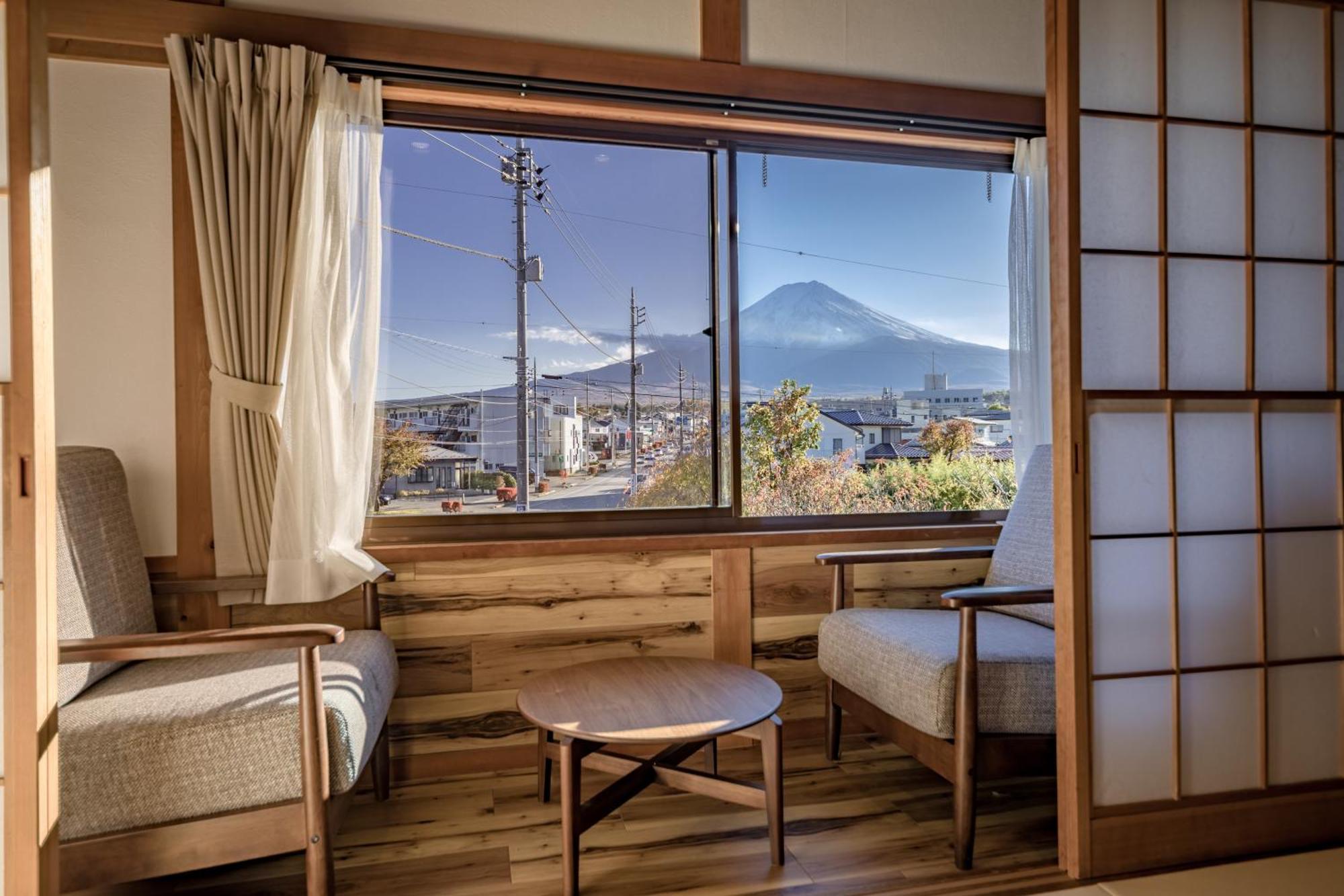 Enjoy Mt.Fuji A Villa Fujiyoshida Exteriör bild